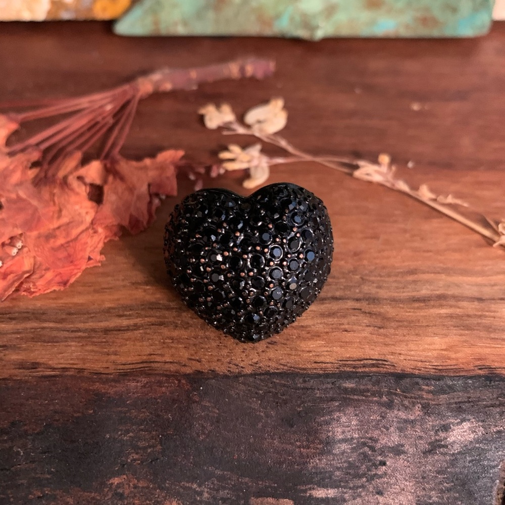 Nordstrom | Black + rose gold ring | sz 7